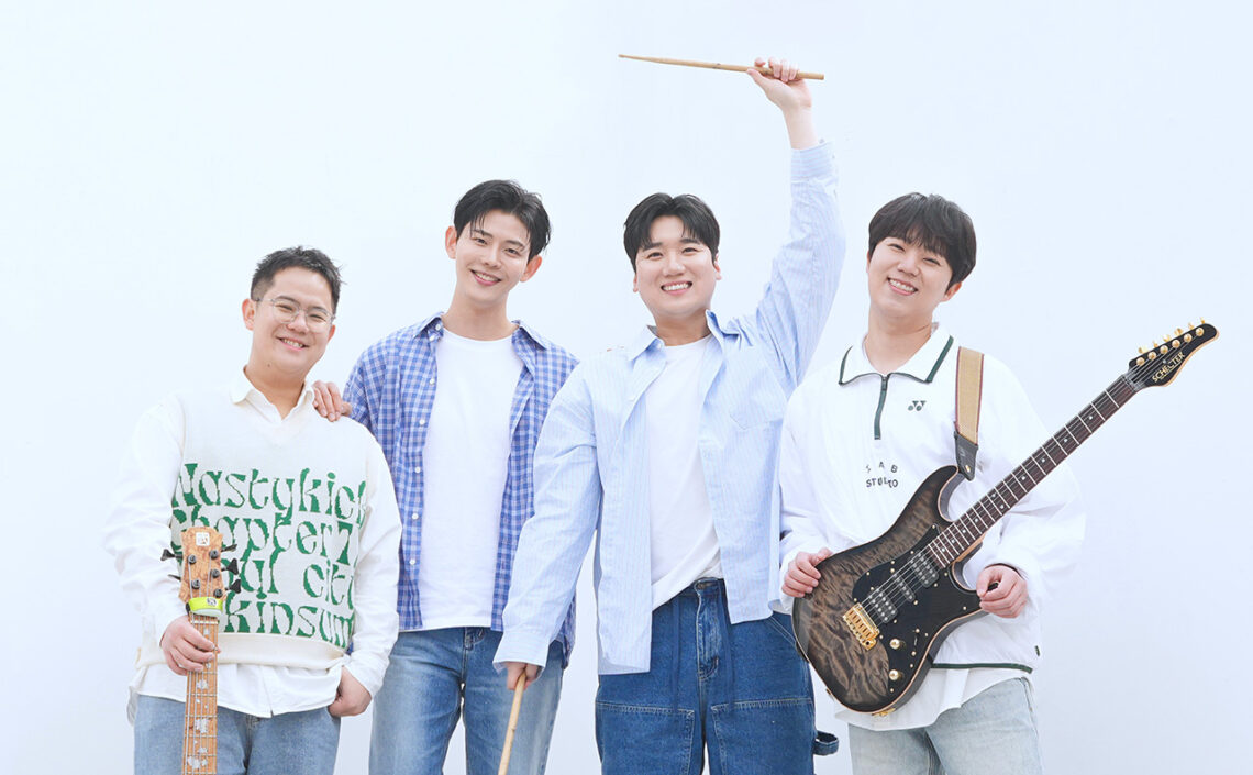 트론 느낌 가수 (72) 사진