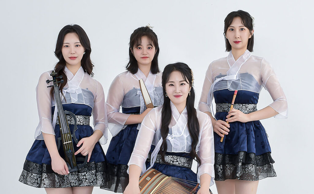 퓨전국악_연_프로필_단체_3